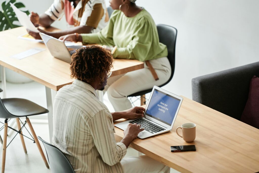 freelancers working